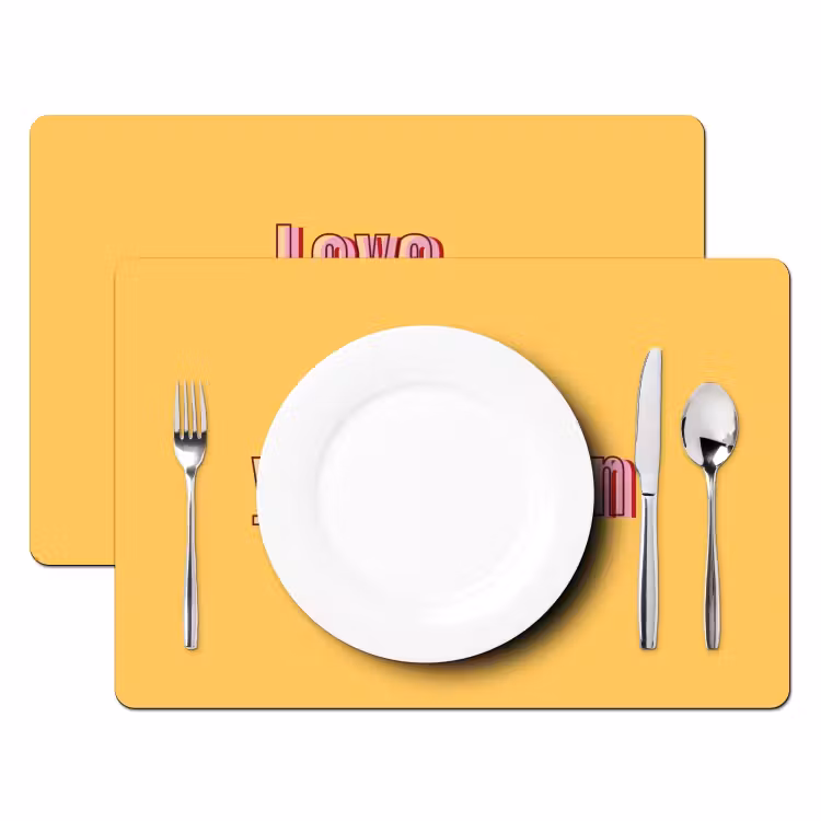 Love yourself - Roze - Geel Placemat vinyl groot -zzsfeer2_Kitchenyeah-website