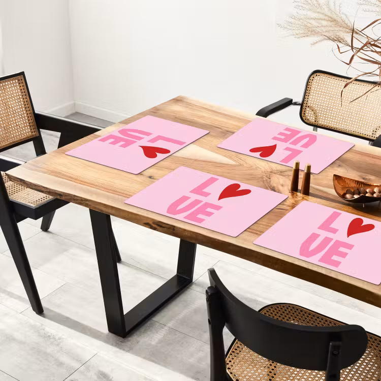 Love - Roze - Hart - Valentijn Placemat vinyl groot -zzsfeer4_Kitchenyeah-website