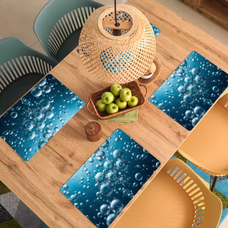 Luchtbellen - Dynamisch - Blauw Placemat vinyl groot -zzsfeer5_Kitchenyeah-website
