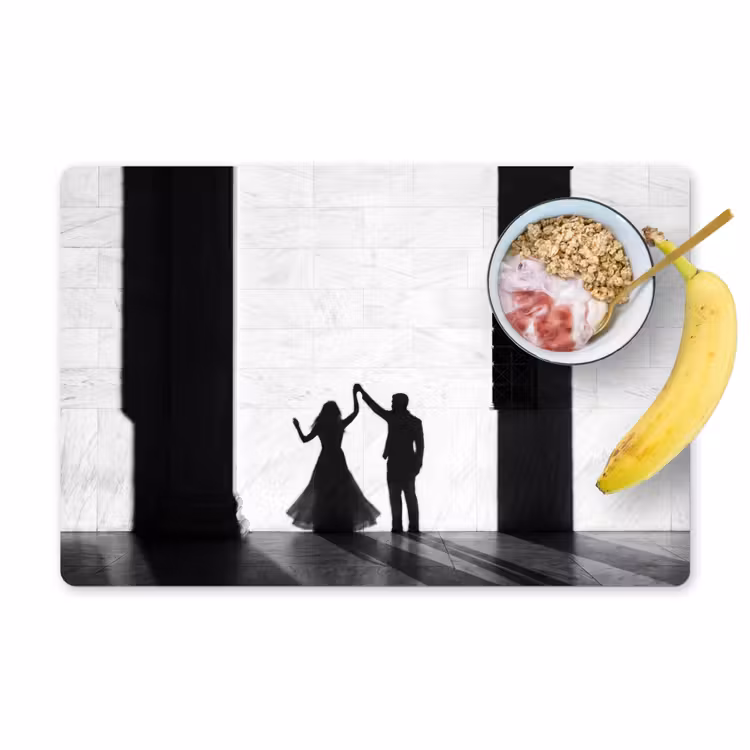 Mensen - Schaduw - Dans - Zwart-wit - Liefde Placemat vinyl groot -zzzproduct_Kitchenyeah-website