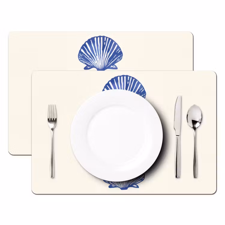 Schelpen - Blauw - Patroon Placemat vinyl groot -zzsfeer2_Kitchenyeah-website