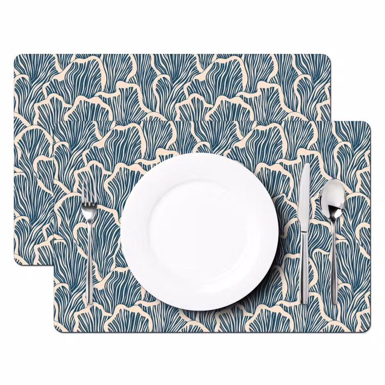 Organisch - Blauw - Crème - Schelpen Placemat vinyl groot 368 -zzsfeer2_Kitchenyeah-website