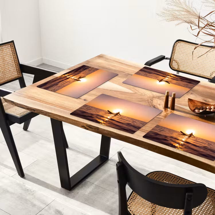 Persoon - Surfen - Zonsondergang - Zee - Oranje Placemat vinyl groot -zzsfeer4_Kitchenyeah-website
