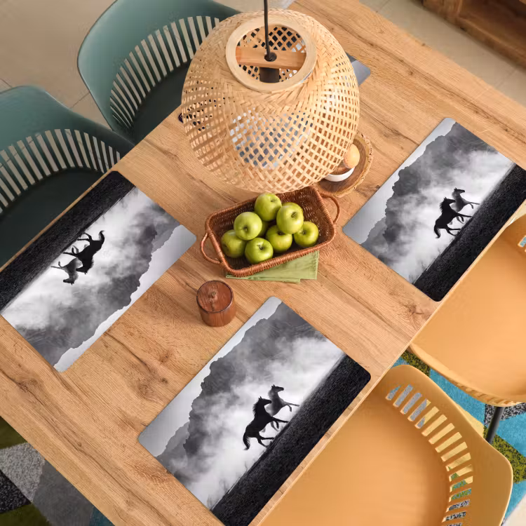 Paard - Ren - Stof - Zwart-wit - Dieren Placemat vinyl groot -zzsfeer5_Kitchenyeah-website