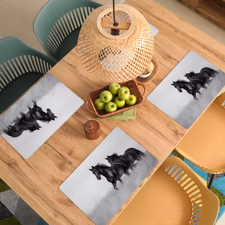 Paarden - Gras - Zwart - Wit Placemat vinyl groot -zzsfeer5_Kitchenyeah-website