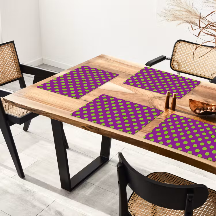 Stippen - Klassiek - Groen Placemat vinyl groot 368 -zzsfeer4_Kitchenyeah-website