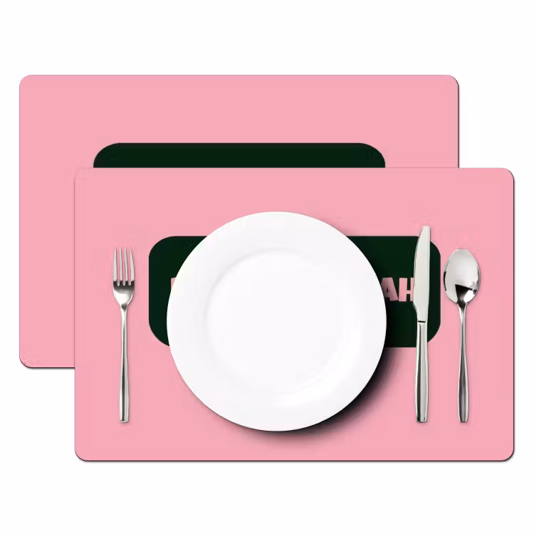 Roze - Tekstwolk - Groen - BLAH BLAH BLAH Placemat vinyl groot -zzsfeer2_Kitchenyeah-website