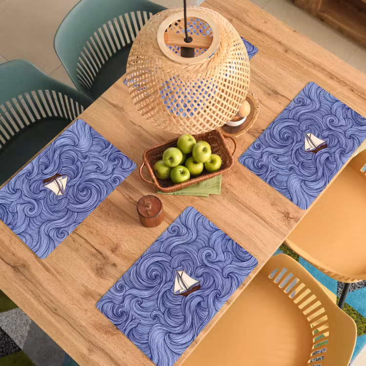 Schip - Golven - Zee - Illustratie - Blauw Placemat vinyl groot -zzsfeer5_Kitchenyeah-website
