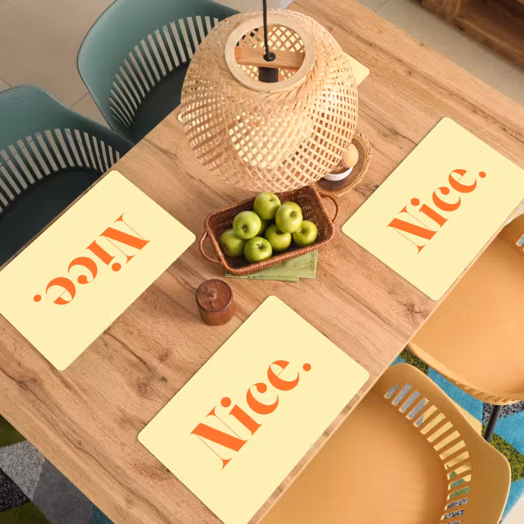 Nice - Oranje - Geel - Minimalistisch Placemat vinyl groot -zzsfeer5_Kitchenyeah-website