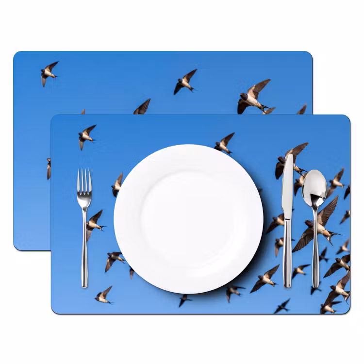 Zwaluwen - Vliegen - Blauw Placemat vinyl groot -zzsfeer2_Kitchenyeah-website