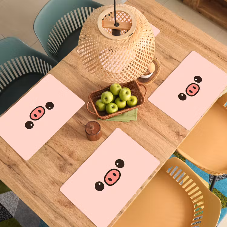 Varken - Roze - Minimalistisch Placemat vinyl groot -zzsfeer5_Kitchenyeah-website