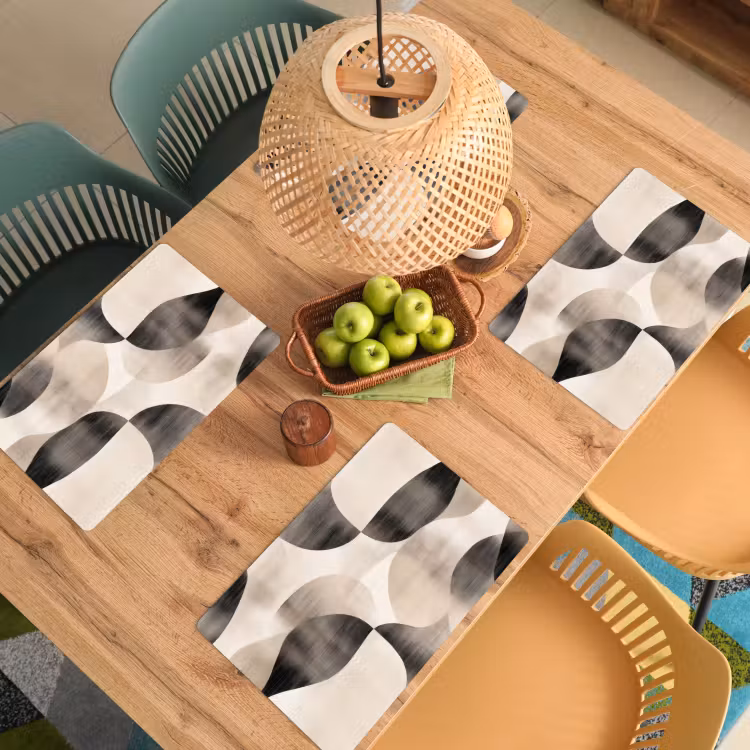 Grillige vormen - Subtiele overgangen - Dynamisch Placemat vinyl groot -zzsfeer5_Kitchenyeah-website