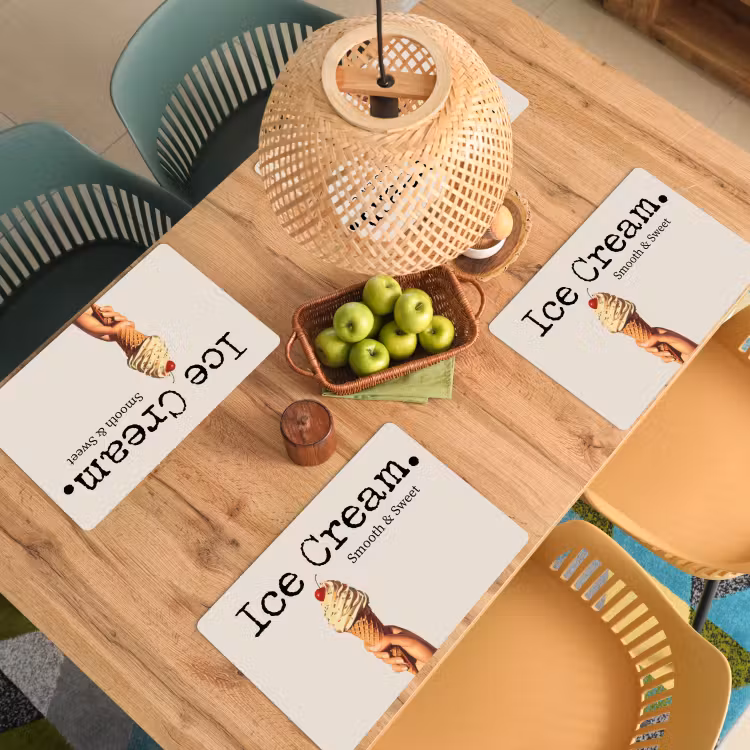 Ice cream - Softijs - Kleurrijk - Kers Placemat vinyl groot -zzsfeer5_Kitchenyeah-website