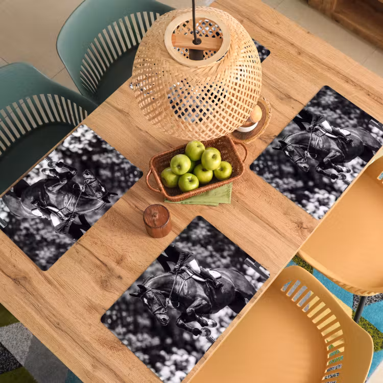 Springen - Paard - Zwart - Wit Placemat vinyl groot -zzsfeer5_Kitchenyeah-website