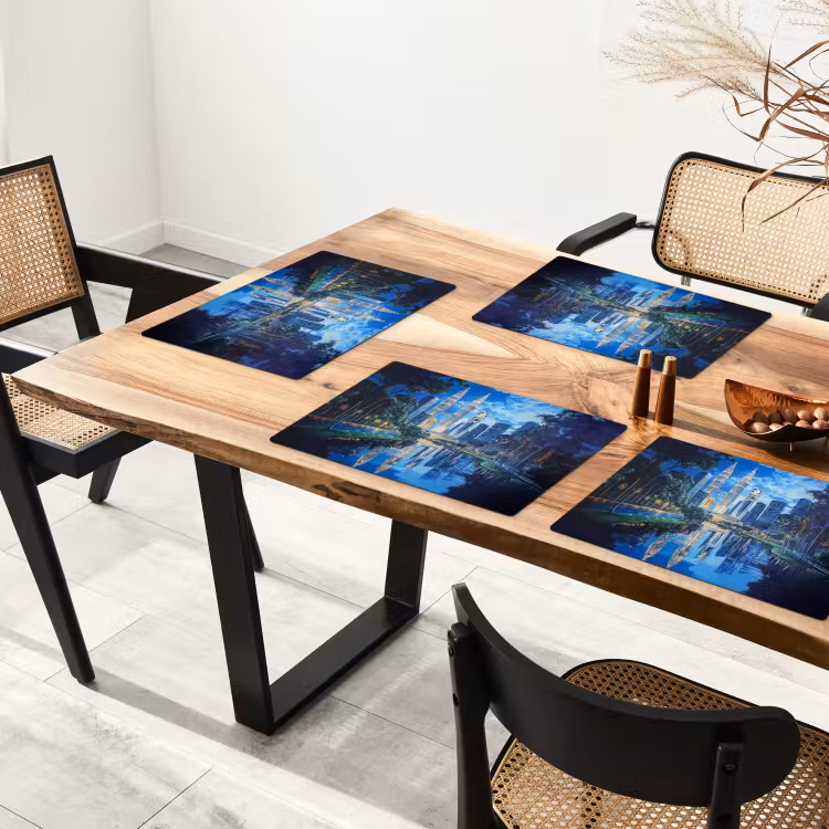 Stad Kuala Lumpur - Skyline - Wolkenkrabbers - Water Placemat vinyl groot -zzsfeer4_Kitchenyeah-website