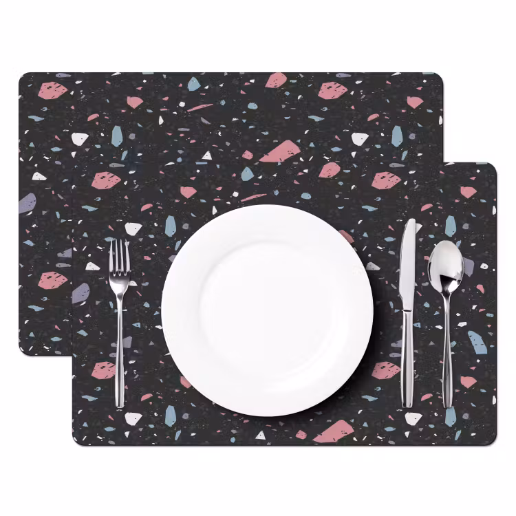 Terrazzo - Patroon - Zwart - Zacht Placemat vinyl groot 368 -zzsfeer2_Kitchenyeah-website