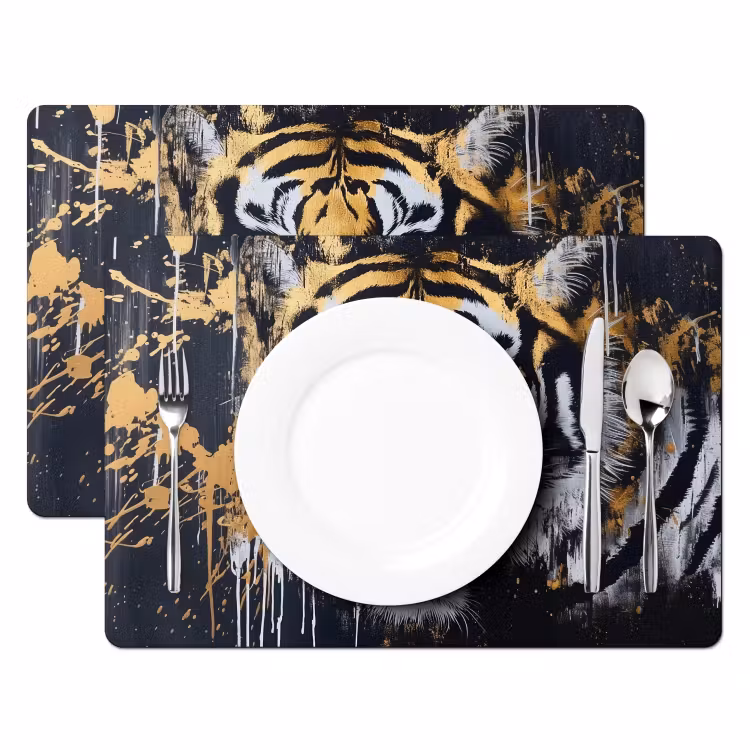 Tijger - Verfspatten - Goud Placemat vinyl groot -zzsfeer2_Kitchenyeah-website