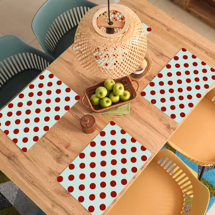 Polka - Dots - Rood Placemat vinyl groot 368 -zzsfeer5_Kitchenyeah-website