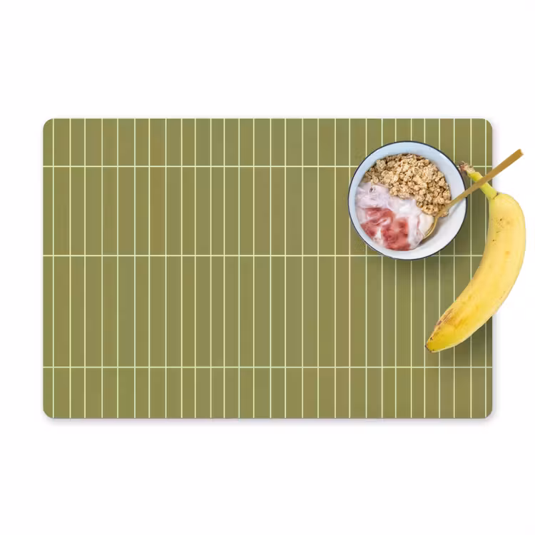 Verticaal - Wandtegel - Olijfgroen Placemat vinyl groot 368 -zzzproduct_Kitchenyeah-website