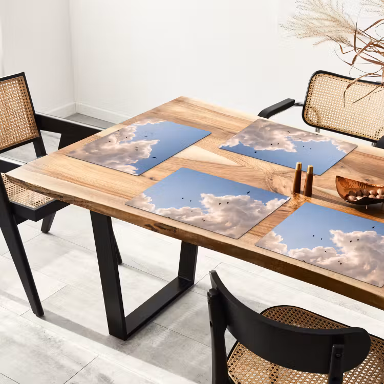 Vogel - Vlucht - Wolken - Natuur - Blauw Placemat vinyl groot -zzsfeer4_Kitchenyeah-website
