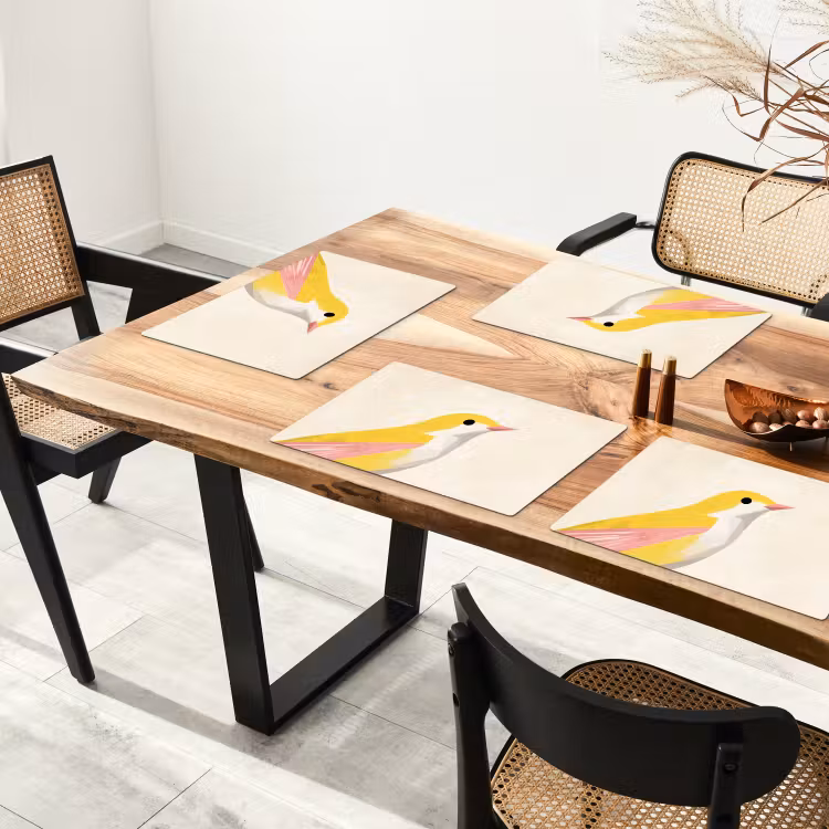 Vogel - Minimalistisch - Geel Placemat vinyl groot -zzsfeer4_Kitchenyeah-website