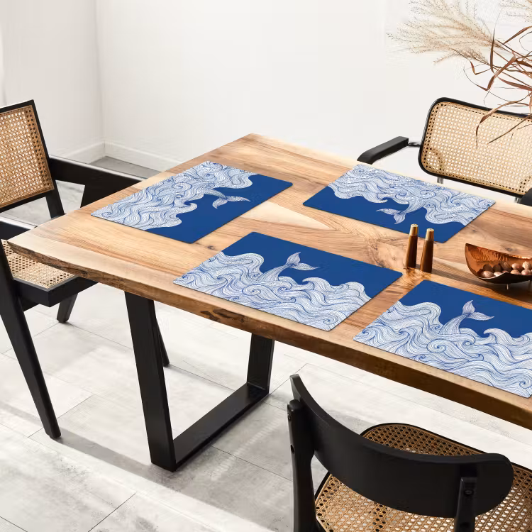 Walvis - Staart - Golven - Lijntekening - Blauw Placemat vinyl groot -zzsfeer4_Kitchenyeah-website