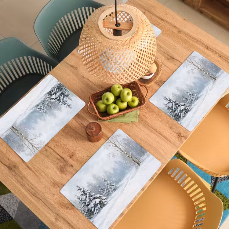 Bospad - Dennen - Sneeuw - Winter - Rustgevend Placemat vinyl groot -zzsfeer5_Kitchenyeah-website