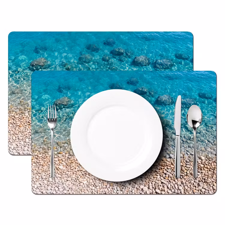 Water - Kiezels - Natuur - Levendig - Turkoois Placemat vinyl groot -zzsfeer2_Kitchenyeah-website
