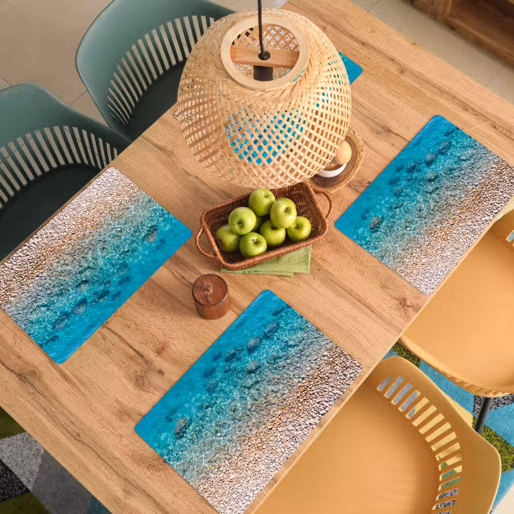 Water - Kiezels - Natuur - Levendig - Turkoois Placemat vinyl groot -zzsfeer5_Kitchenyeah-website