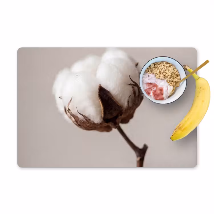 Katoenbol - Minimalistisch - Wit Placemat vinyl groot -zzzproduct_Kitchenyeah-website
