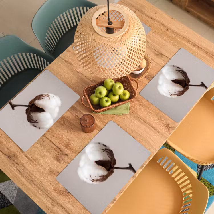 Katoenbol - Minimalistisch - Wit Placemat vinyl groot -zzsfeer5_Kitchenyeah-website