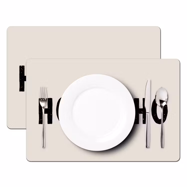 Kerstmis - Ho ho ho - Spreuken - Beige - Kerstman Placemat vinyl groot -zzsfeer2_Kitchenyeah-website
