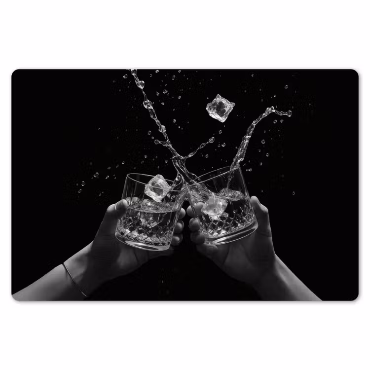 Whickyglazen - Ijs - Spetters - Zwart Placemat vinyl groot -zzsfeer1_Kitchenyeah-website