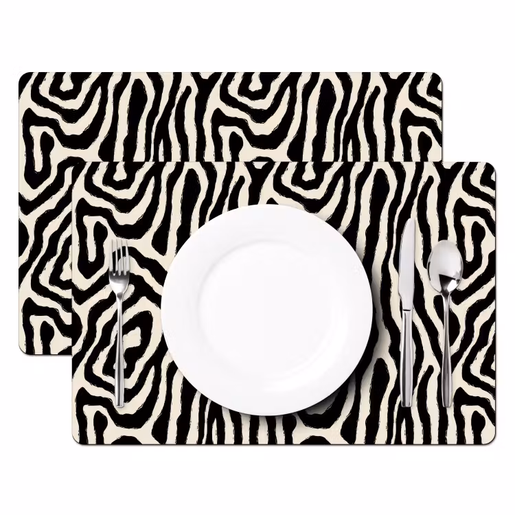Zebra - Abstract - Zwart Placemat vinyl groot 368 -zzsfeer2_Kitchenyeah-website