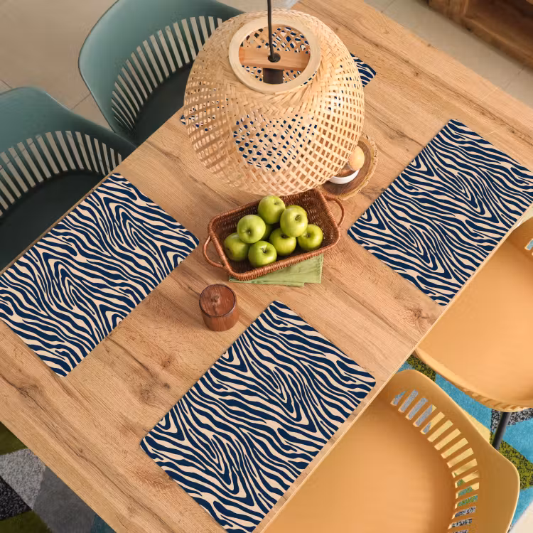 Zebra - Patroon - Blauw - Beige Placemat vinyl groot 368 -zzsfeer5_Kitchenyeah-website