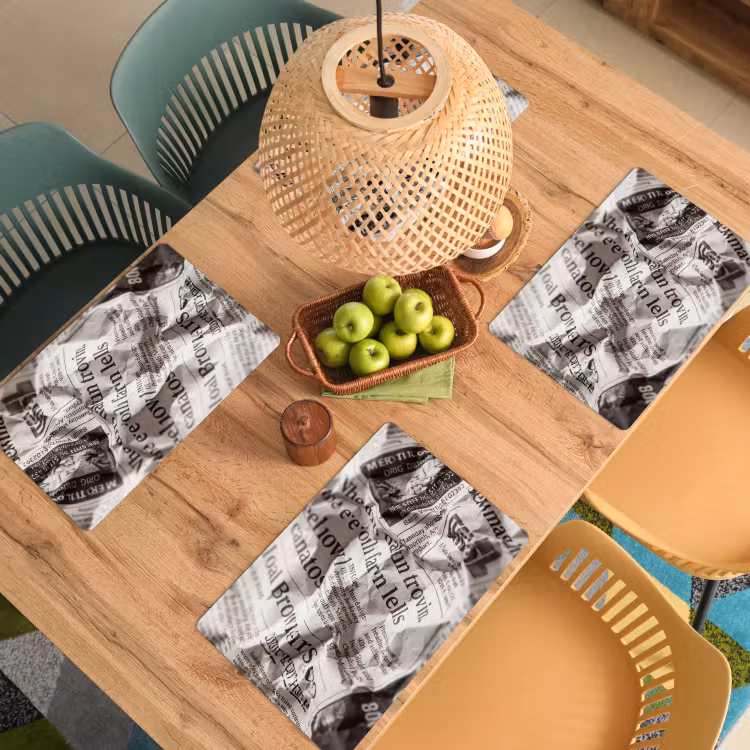 Krant - Gekreukeld - Textuur - Vintage - Zwart-wit Placemat vinyl groot -zzsfeer5_Kitchenyeah-website