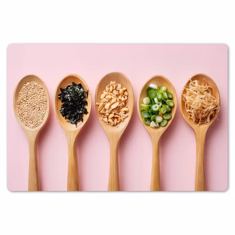 Ingrediënten - Lepels - Hout - Roze Placemat vinyl groot -zzsfeer1_Kitchenyeah-website