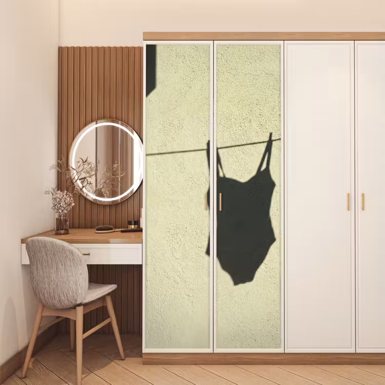 Badpak - Schaduw - Muur - Zomer - Minimalistisch deurposter klein -sfeer3