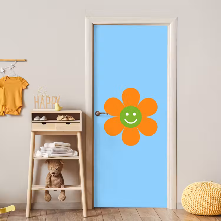 Bloem - Smiley - Kleurrijk deurposter klein -sfeer4