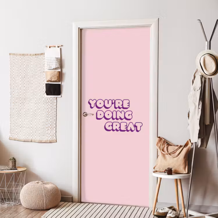 You're doing great - Roze - Bubble letters deurposter klein -sfeer6