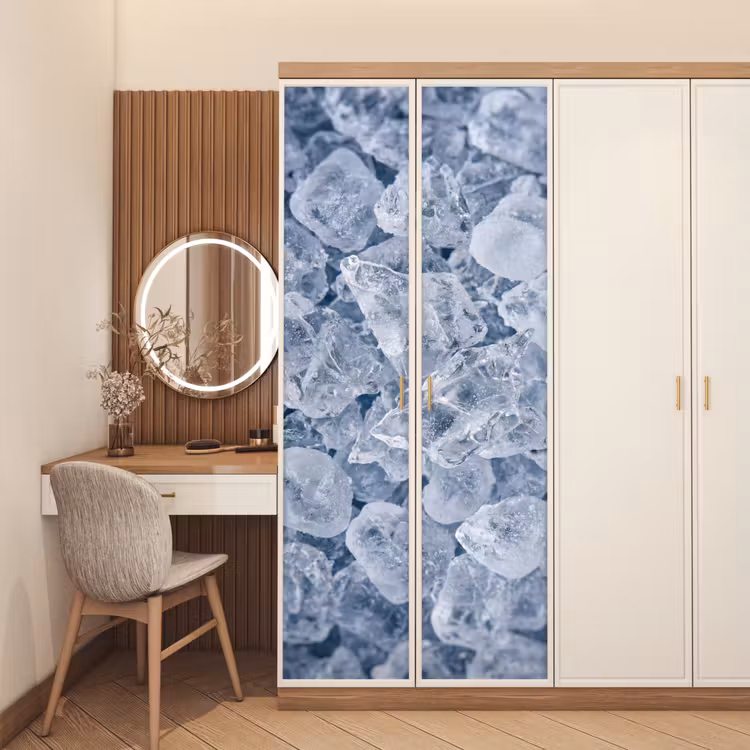 Ijsblokjes - Water - Blauw deurposter klein -sfeer3