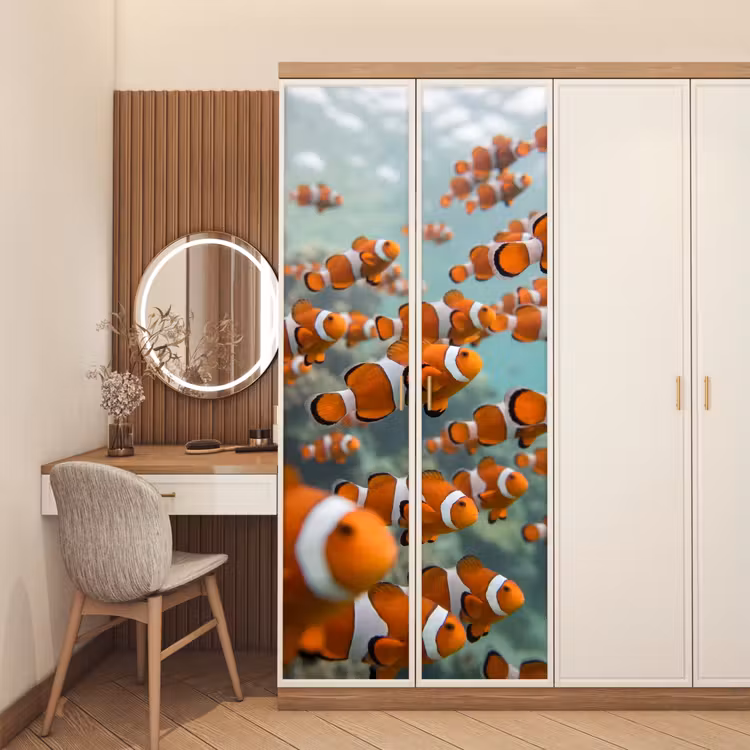 Vis - School - Onderwater - Dieren - Oranje deurposter klein -sfeer3