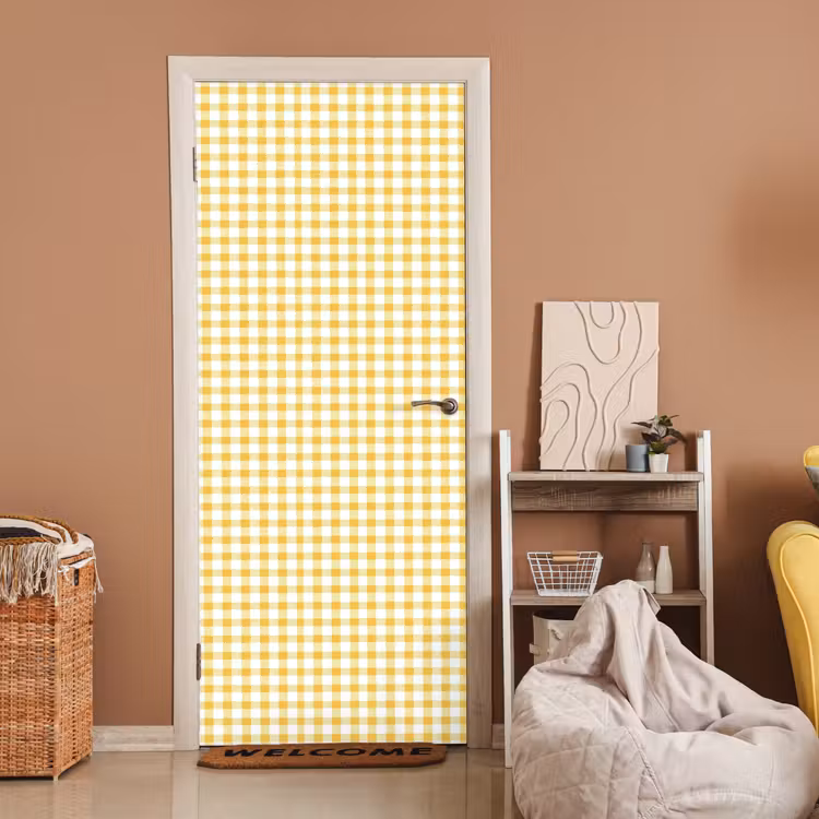 Ruit - Gingham - Klassiek - Geel en Wit deurposter klein 289 -sfeer1