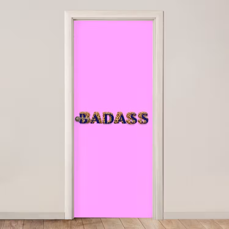 Felroze - Badass - Panterprint - Schaduw deurposter klein -3d_beige