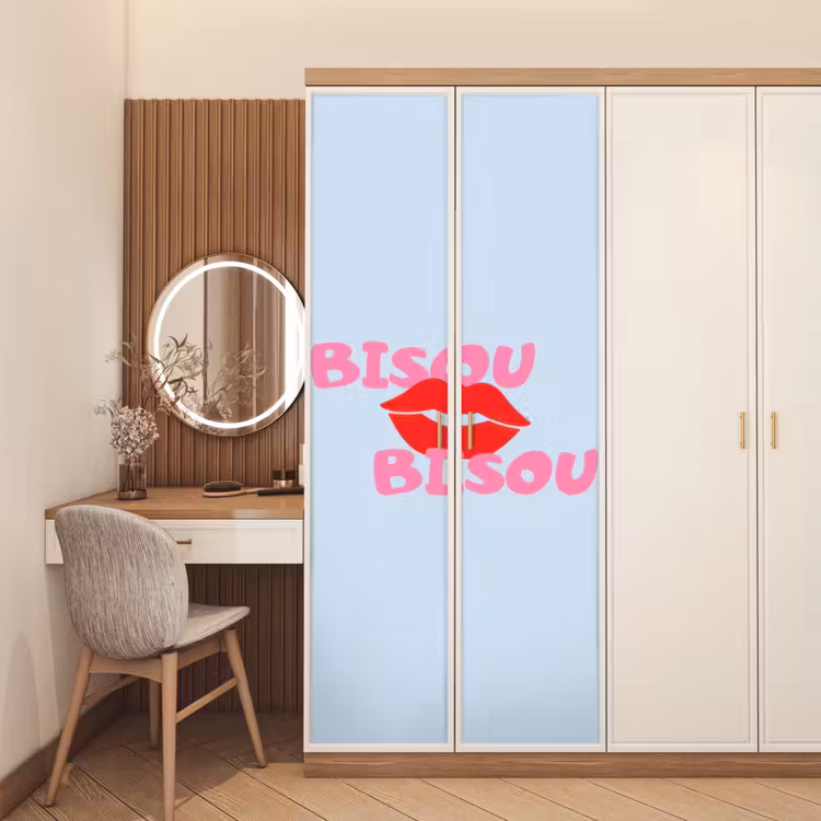 Lippen - Bisou - Blauw deurposter klein -sfeer3