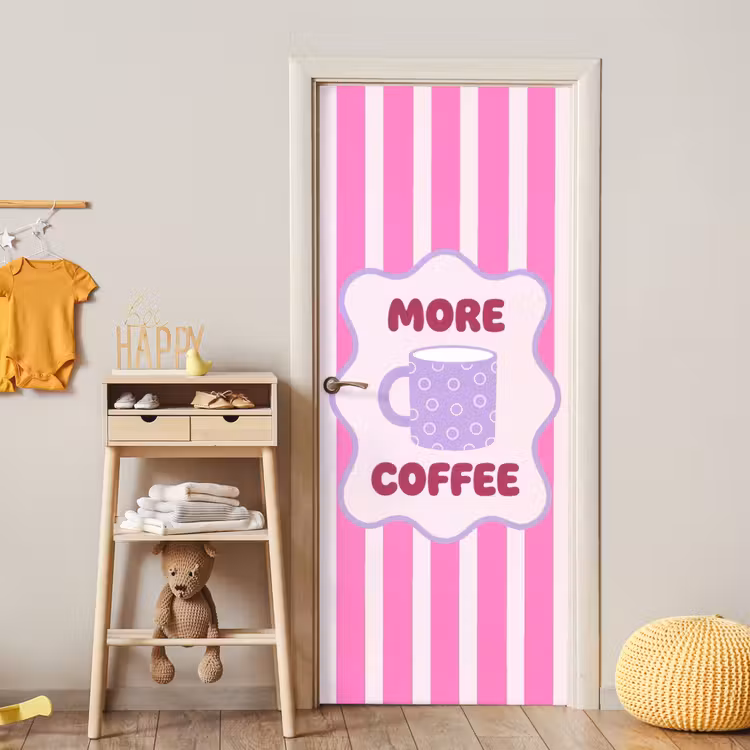 More coffee - Roze - Paars - Strepen - Mok deurposter klein -sfeer4