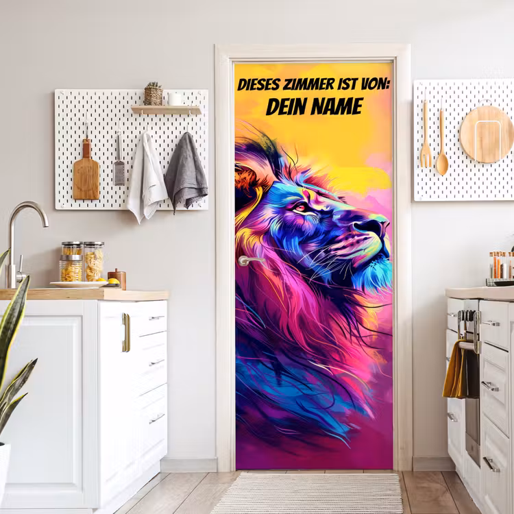 Bunter Löwenkopf im modernen Neon-Art-Stil mit personalisierbarem Namensfeld. deurposter klein -sfeer5