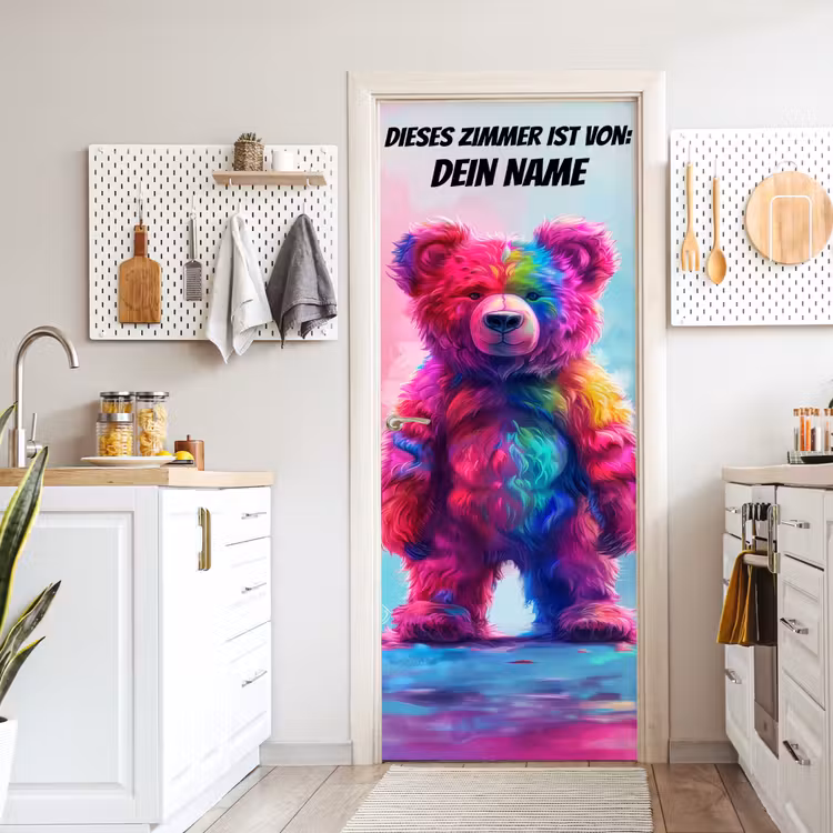 Bunter Teddybär mit Namensfeld oben. deurposter klein -sfeer5
