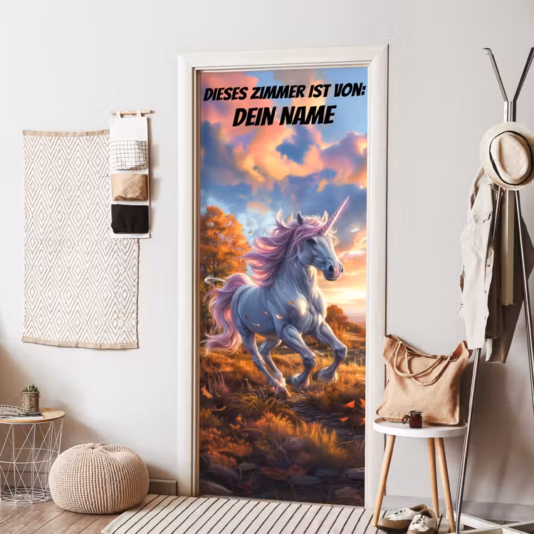 Einhorn im herbstlichen Sonnenuntergang mit personalisierbarem Namensfeld. deurposter klein -sfeer6