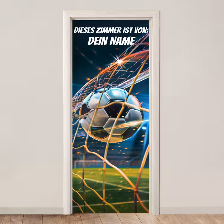 Fußball im Tornetz mit Namensfeld. deurposter klein -3d_beige